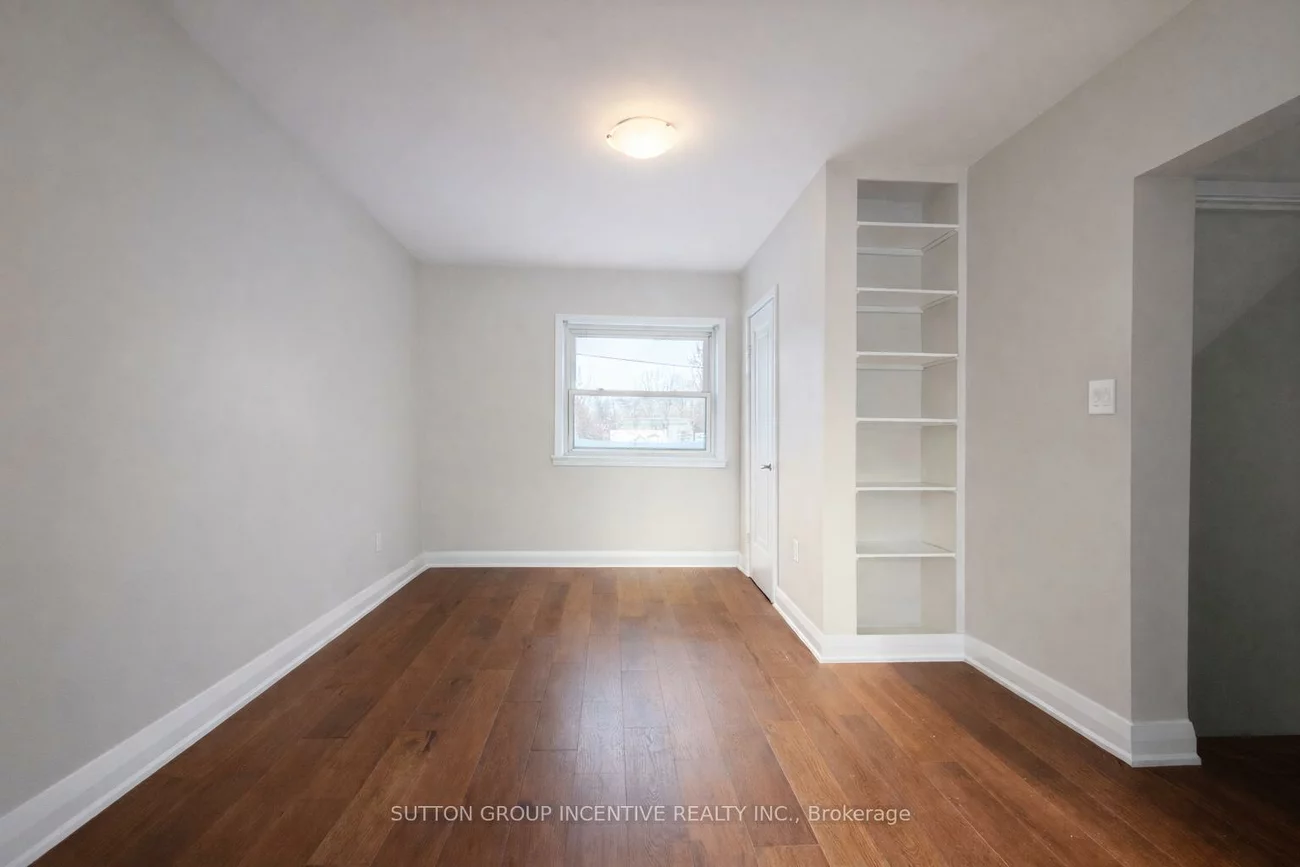 65, Barrhead, Rexdale-Kipling, Toronto