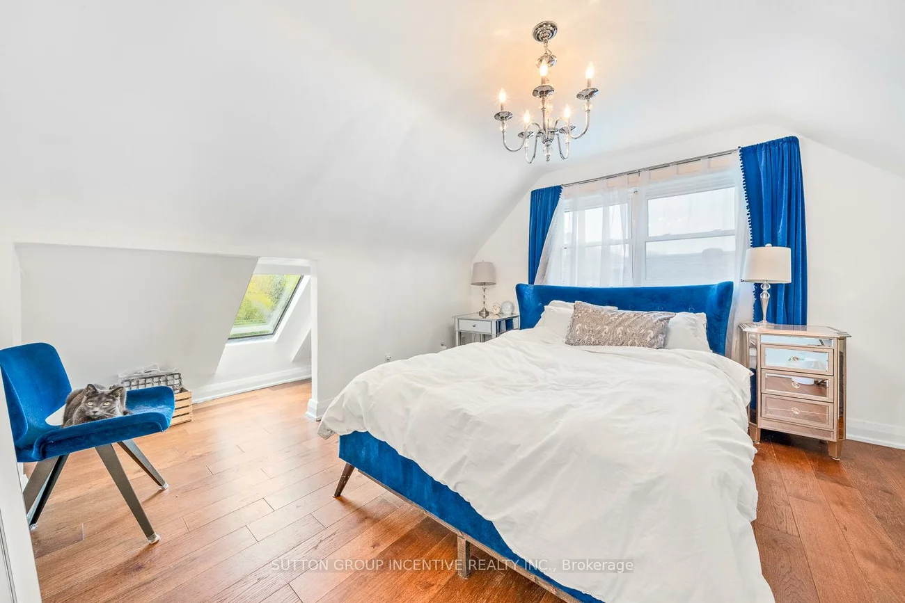 65, Barrhead, Rexdale-Kipling, Toronto