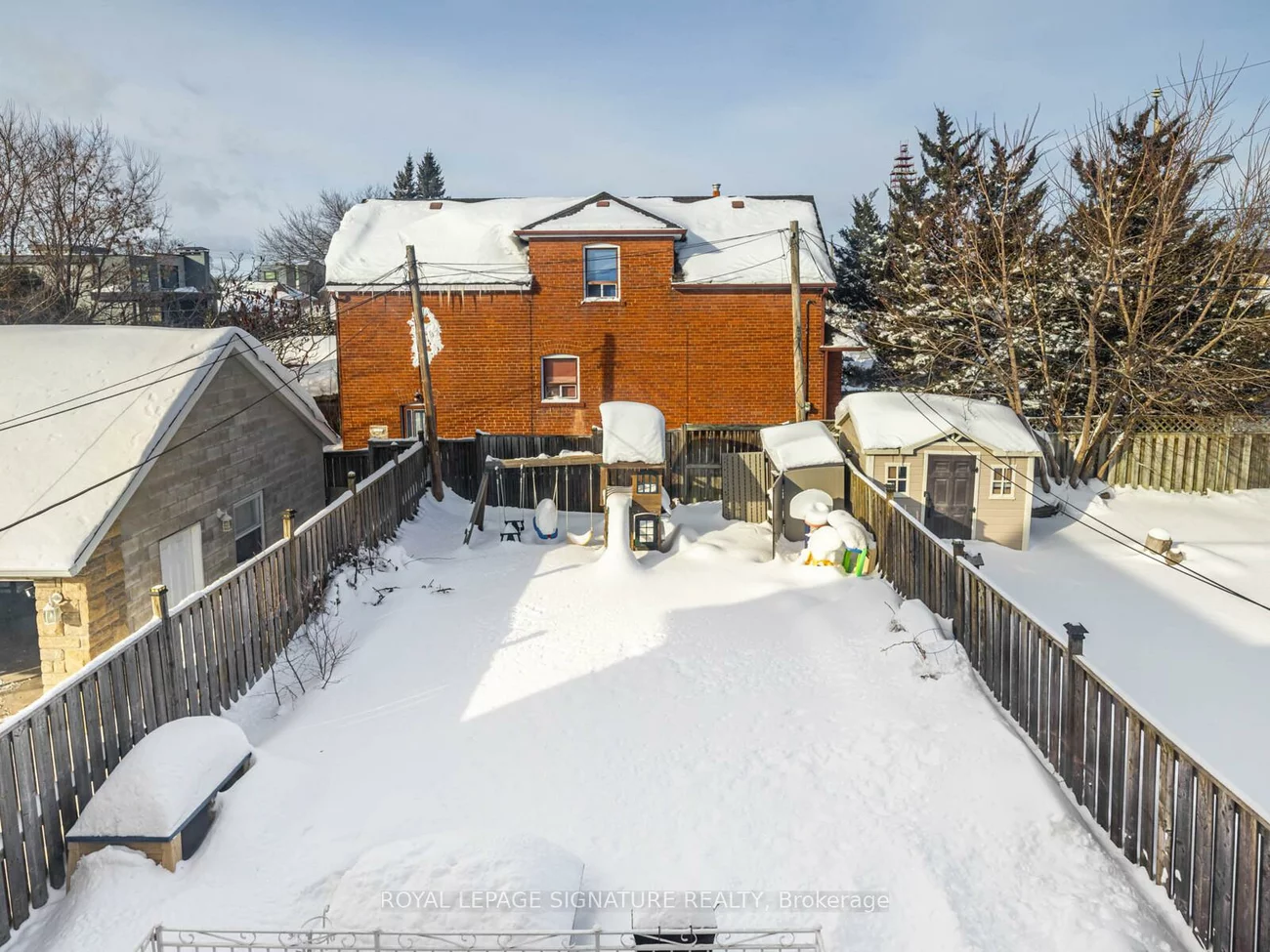 158, Bowie, Briar Hill-Belgravia, Toronto