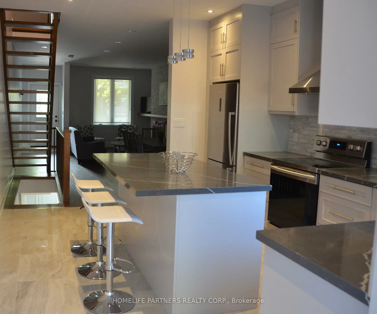 511, Indian, Junction Area, Toronto