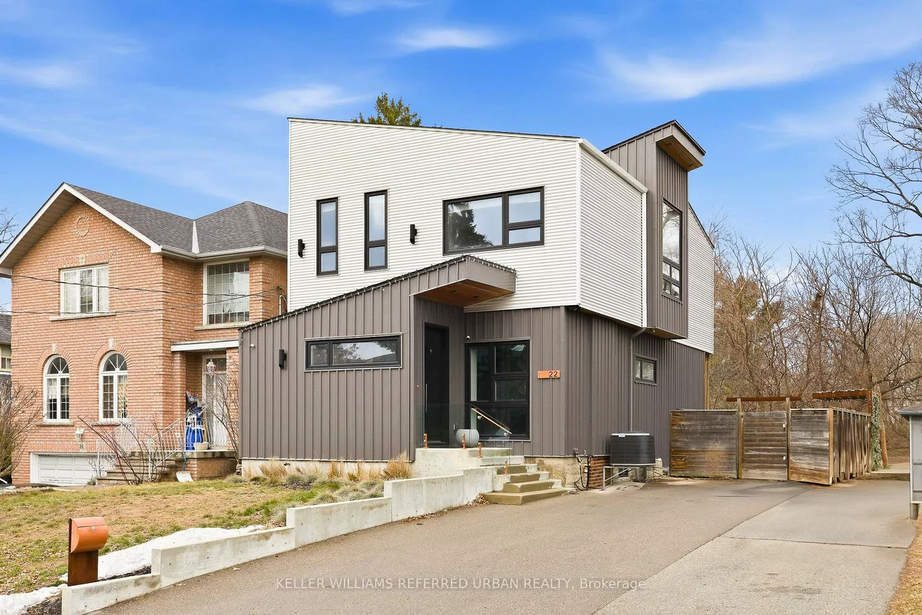 22, Daniels, Stonegate-Queensway, Toronto