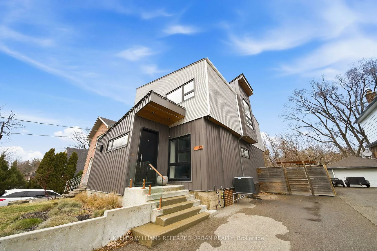 22, Daniels, Stonegate-Queensway, Toronto