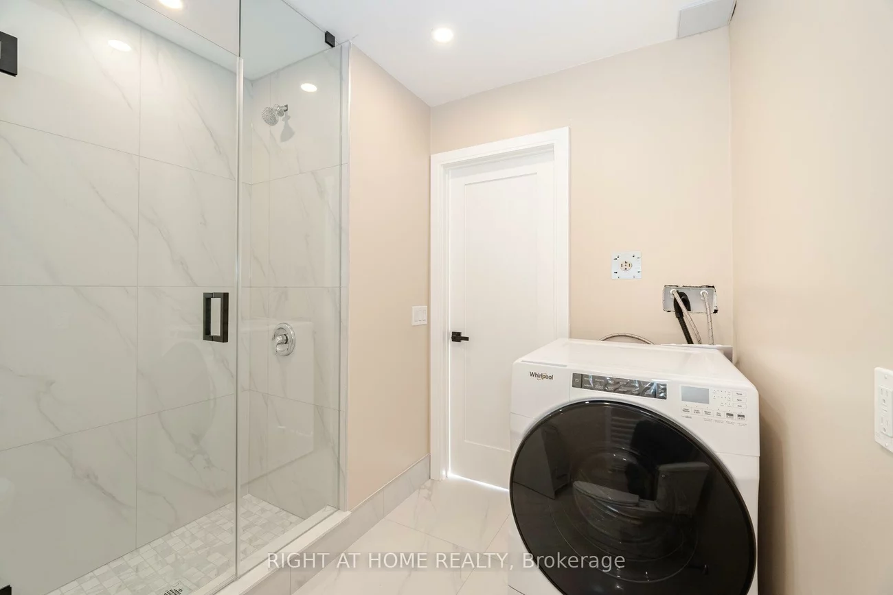 25, Templar, Kingsview Village-The Westway, Toronto