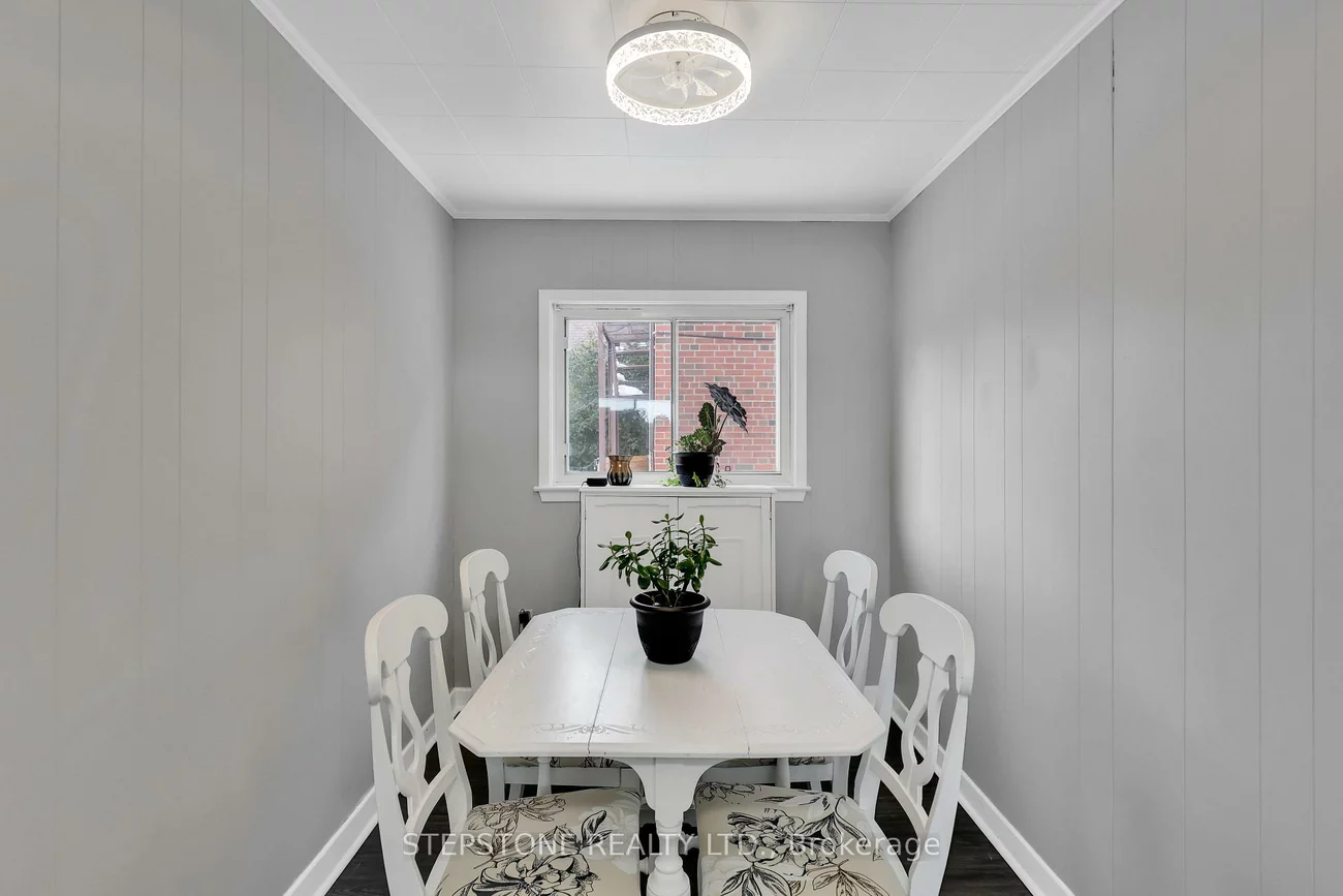 56, 41st, Long Branch, Toronto