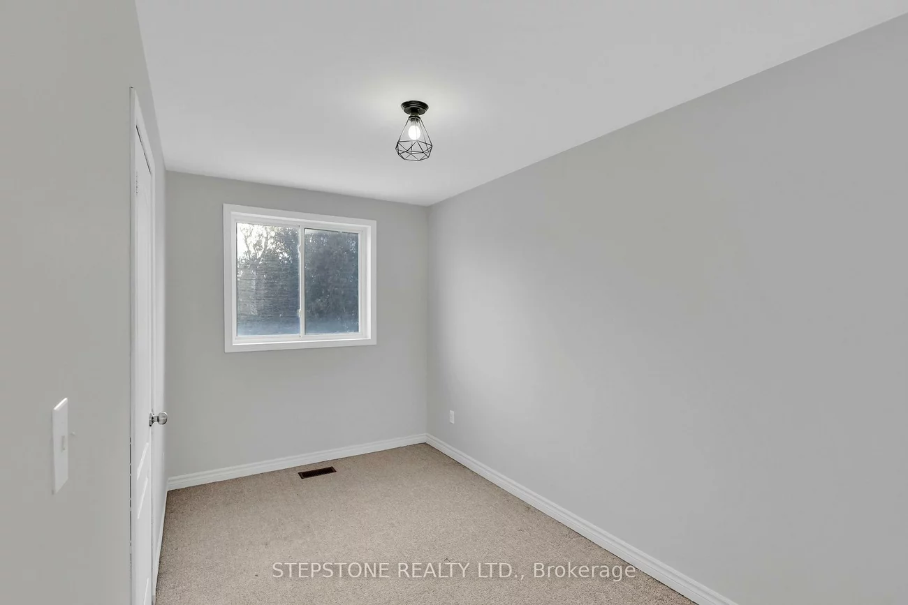 56, 41st, Long Branch, Toronto
