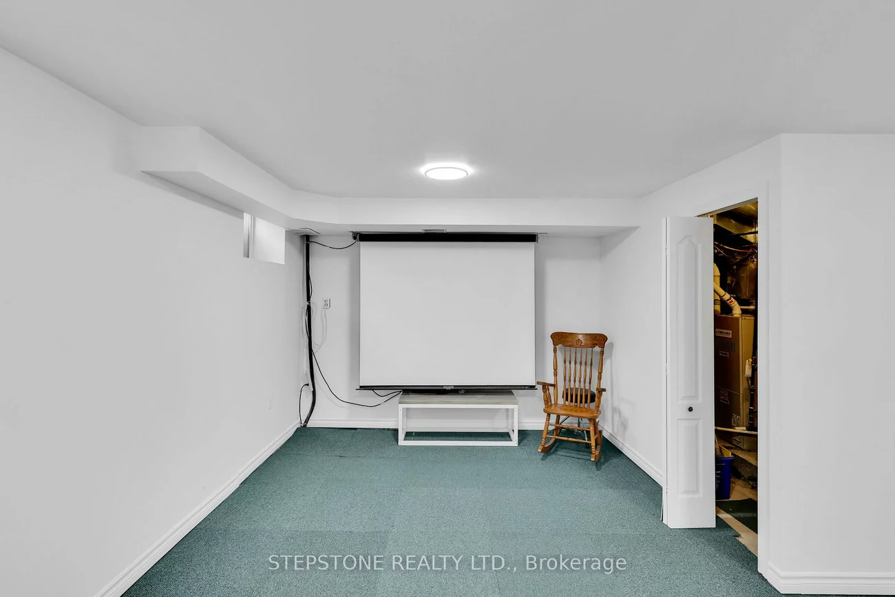 56, 41st, Long Branch, Toronto