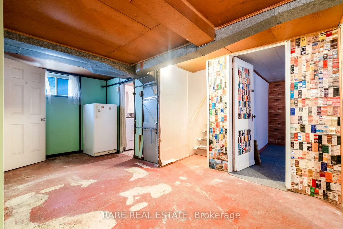 1141, Glengrove, Yorkdale-Glen Park, Toronto