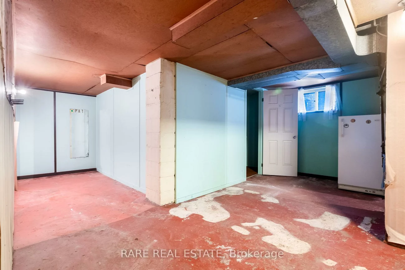 1141, Glengrove, Yorkdale-Glen Park, Toronto