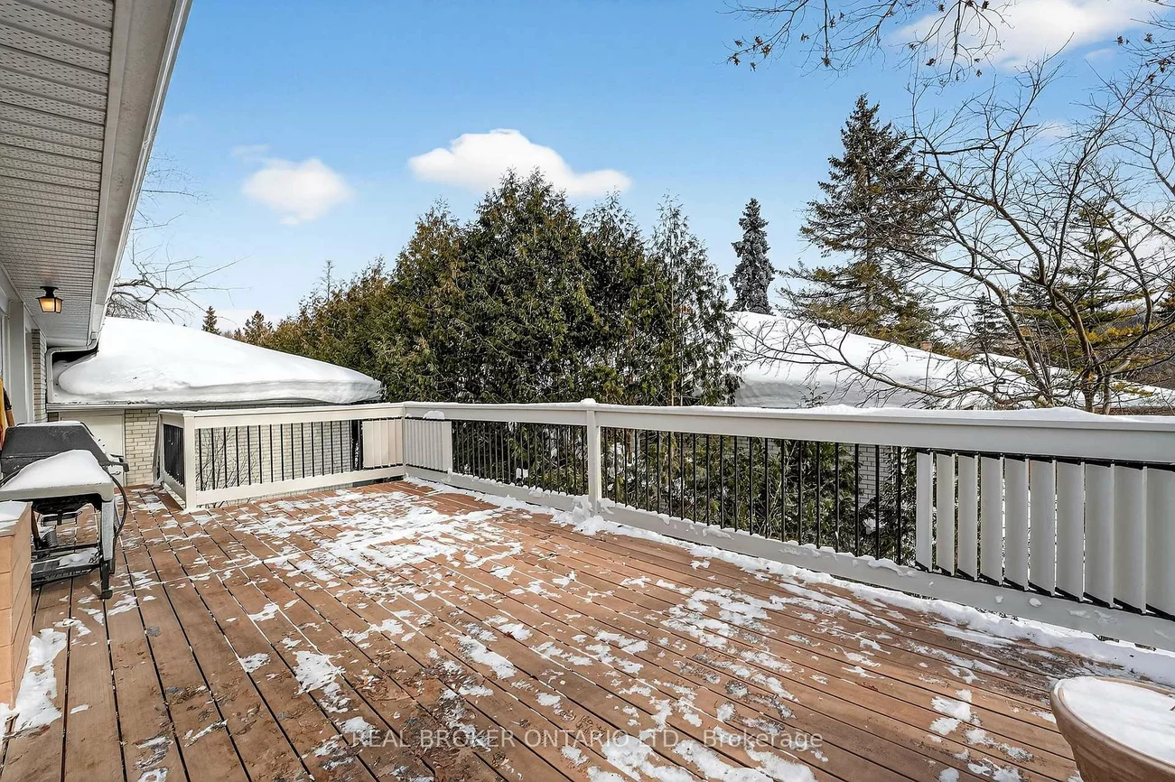 1269, Royal York, Edenbridge-Humber Valley, Toronto