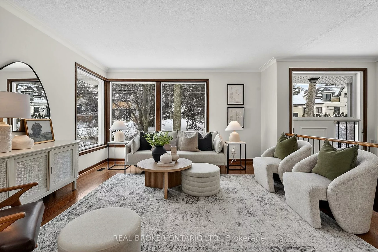 1269, Royal York, Edenbridge-Humber Valley, Toronto