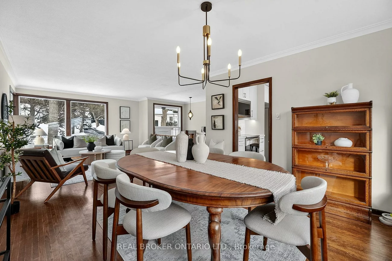 1269, Royal York, Edenbridge-Humber Valley, Toronto