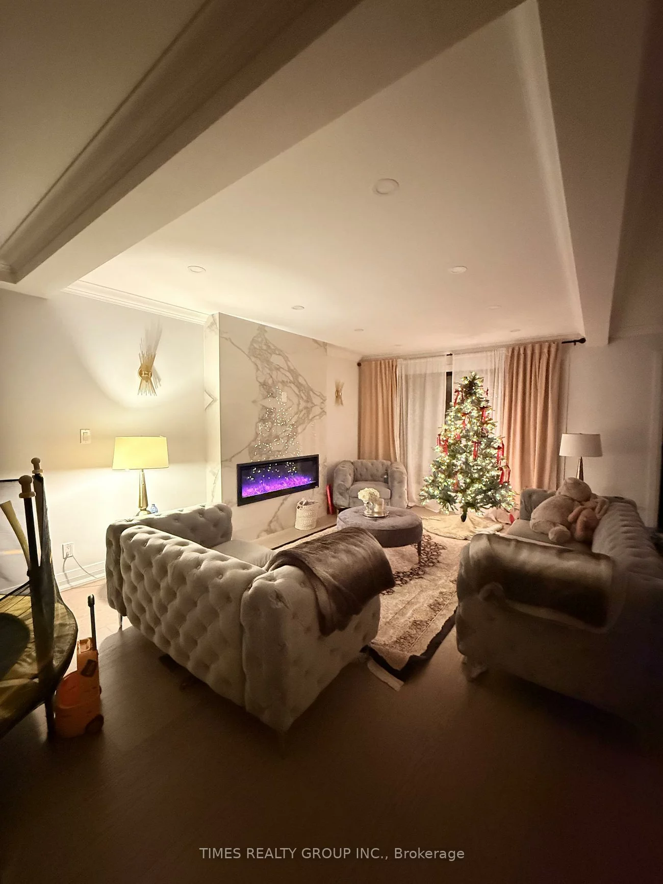 10, Dominion, Long Branch, Toronto