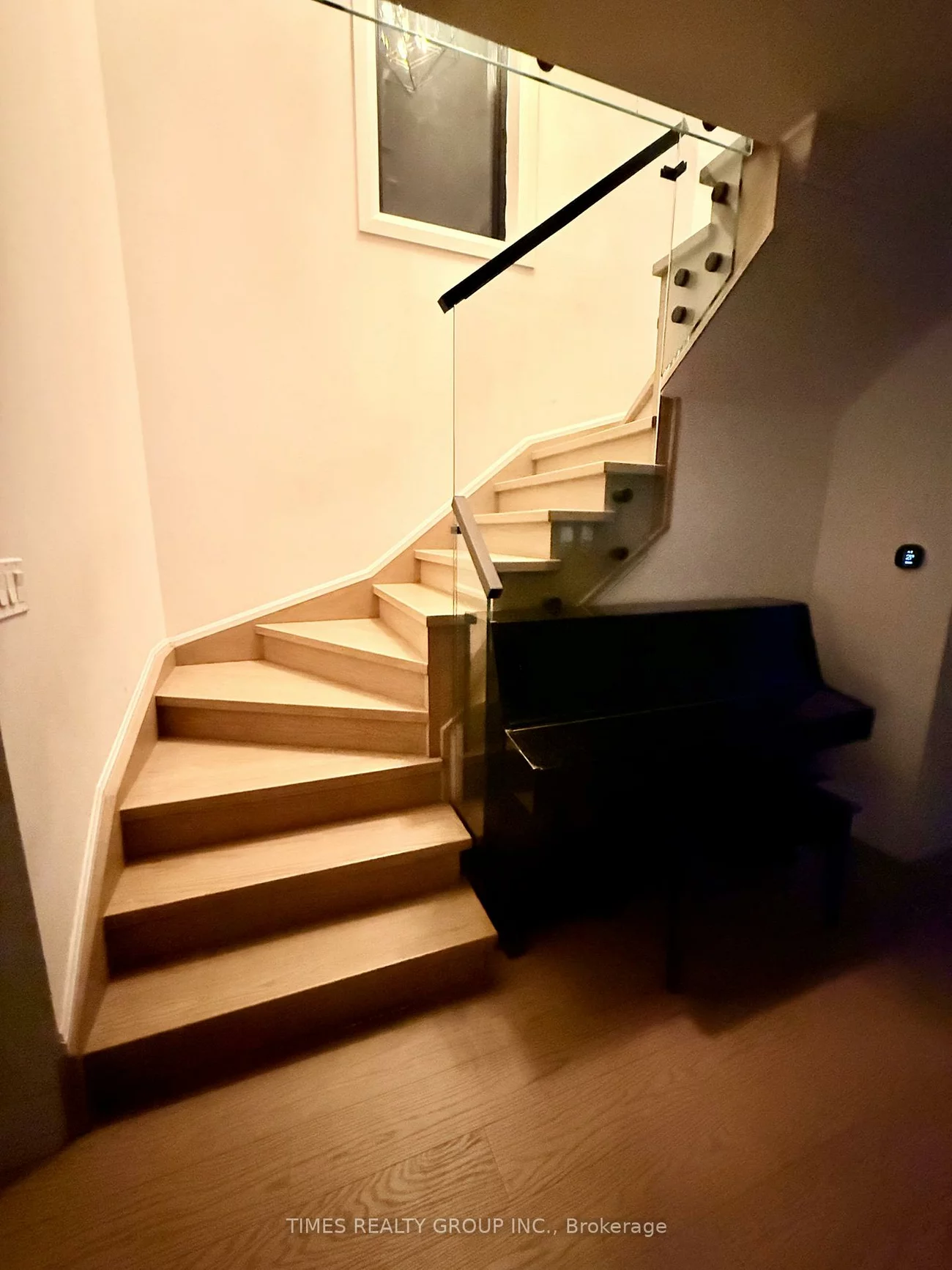 10, Dominion, Long Branch, Toronto