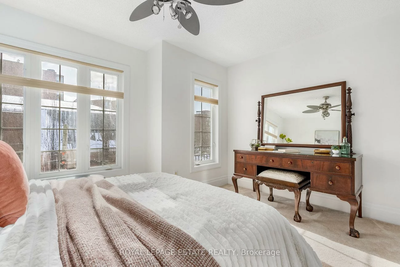 120, Clement, Willowridge-Martingrove-Richview, Toronto