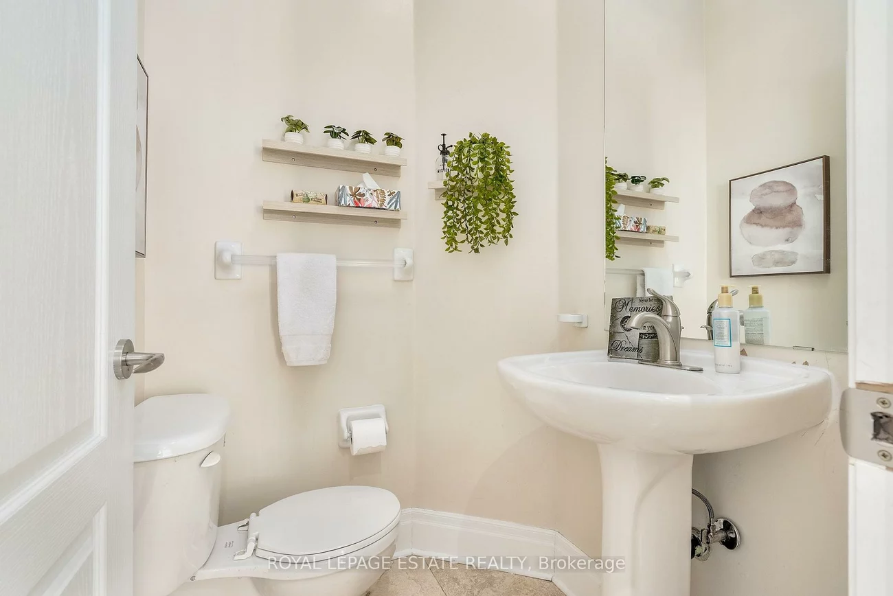 120, Clement, Willowridge-Martingrove-Richview, Toronto