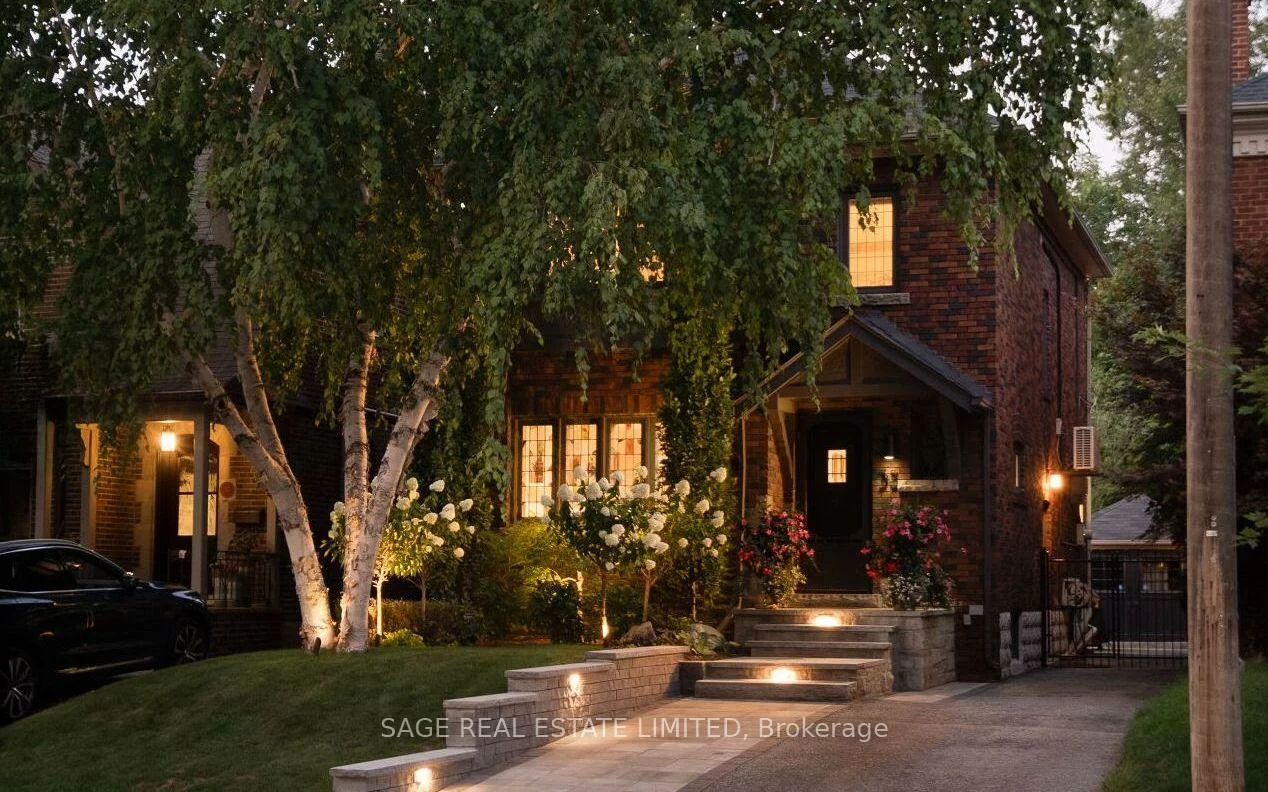 35, Grenview, Kingsway South, Toronto