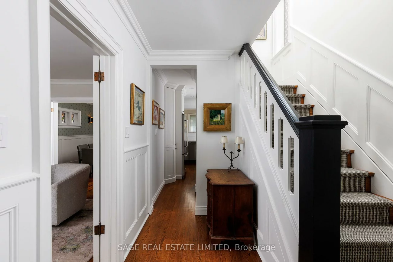 35, Grenview, Kingsway South, Toronto