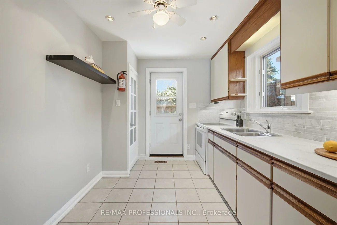 318, Park Lawn, Stonegate-Queensway, Toronto