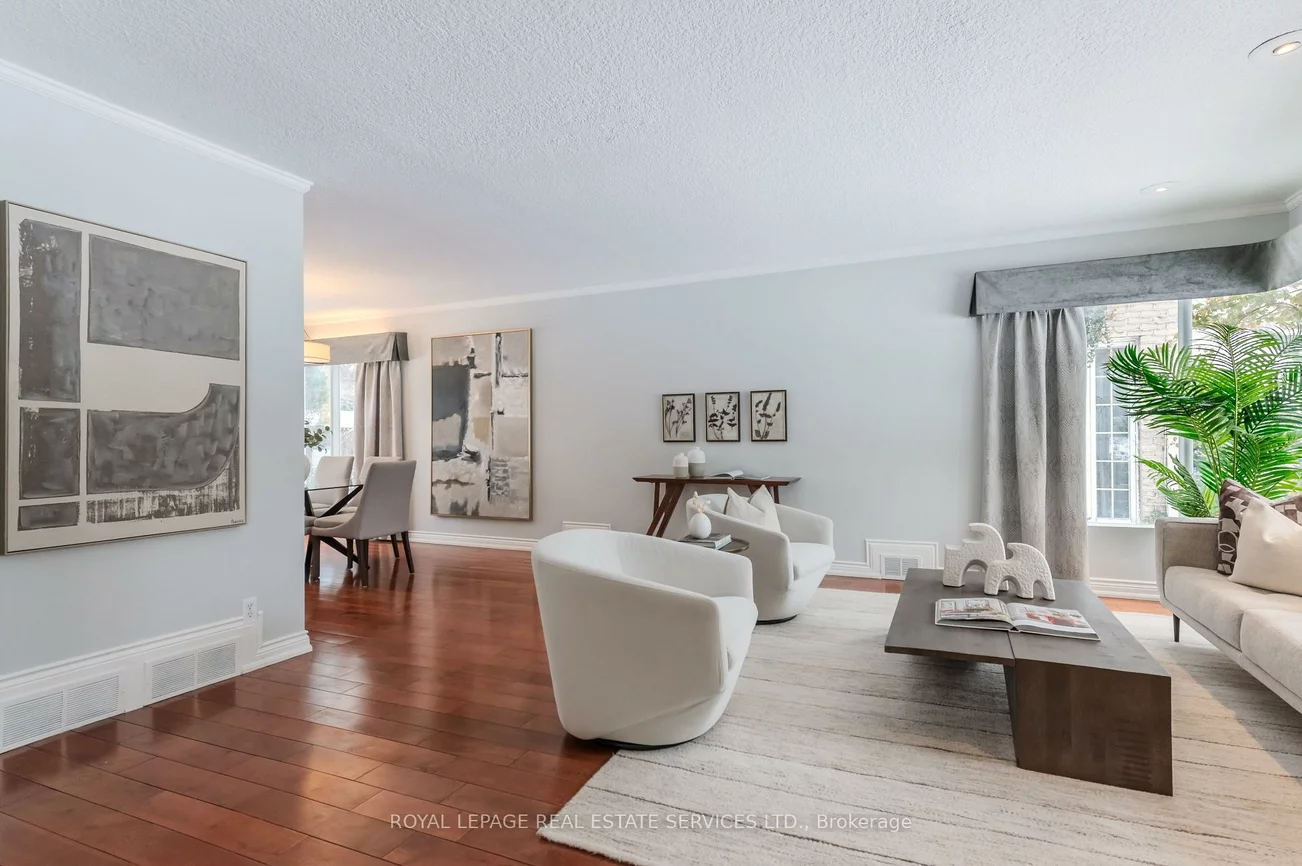 6, Ashley Park, Edenbridge-Humber Valley, Toronto