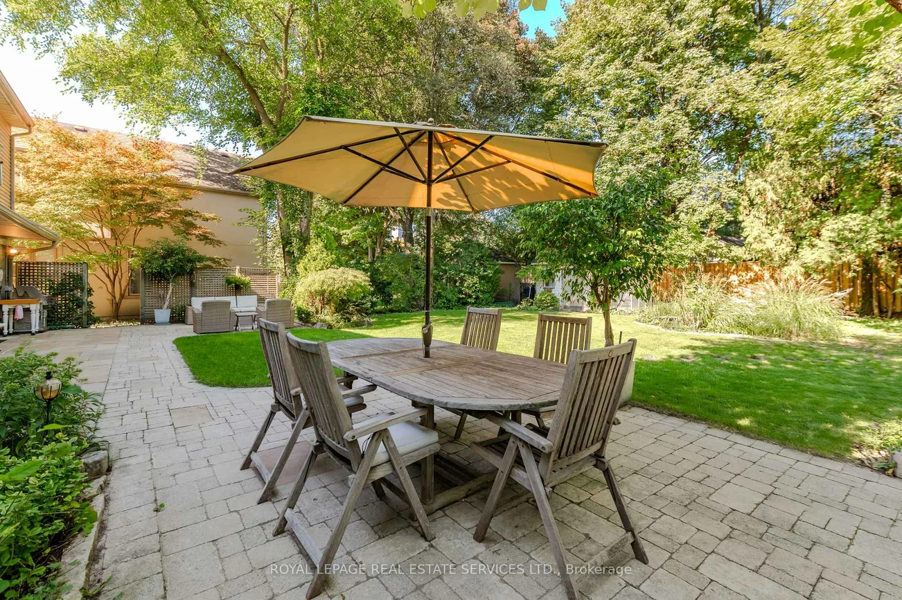 6, Ashley Park, Edenbridge-Humber Valley, Toronto