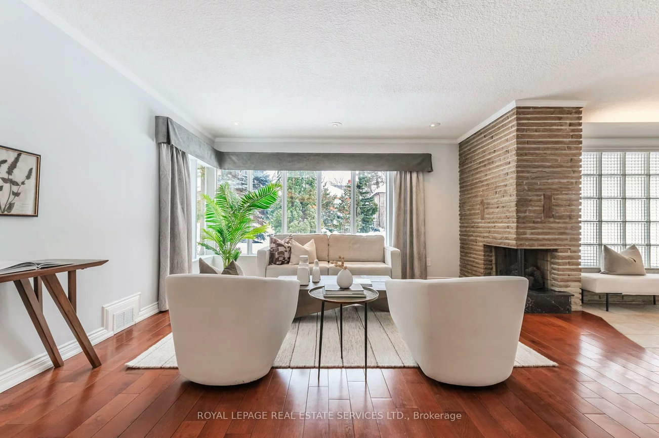 6, Ashley Park, Edenbridge-Humber Valley, Toronto