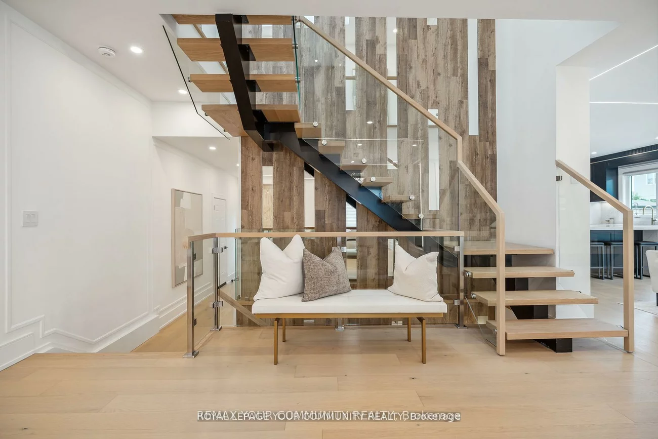 14, Ranwood, Humberlea-Pelmo Park W4, Toronto