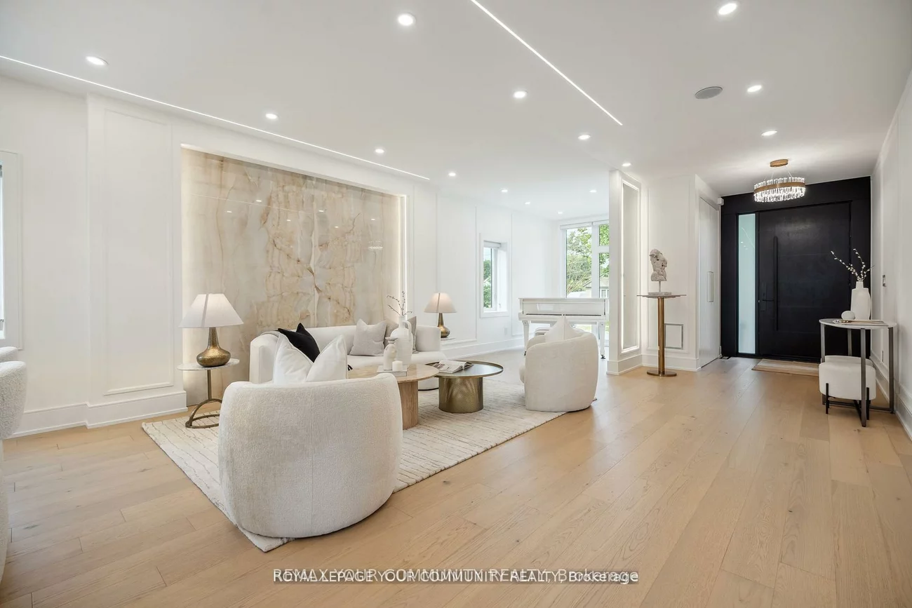 14, Ranwood, Humberlea-Pelmo Park W4, Toronto