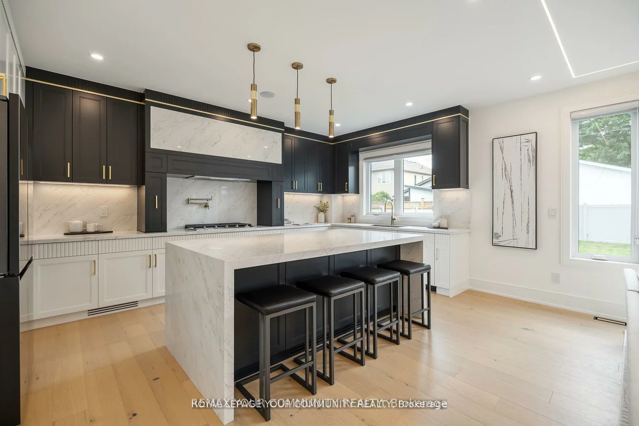 14, Ranwood, Humberlea-Pelmo Park W4, Toronto