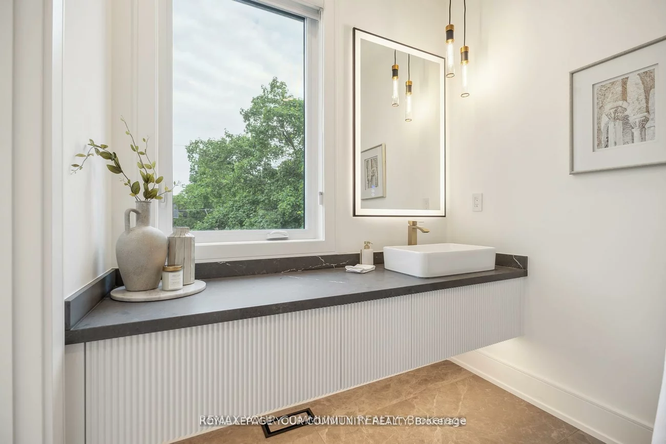 14, Ranwood, Humberlea-Pelmo Park W4, Toronto