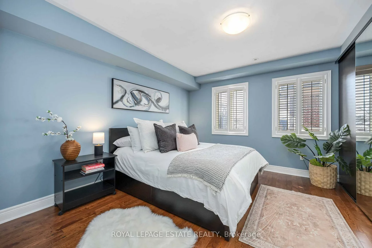 92, Milton, Mimico, Toronto