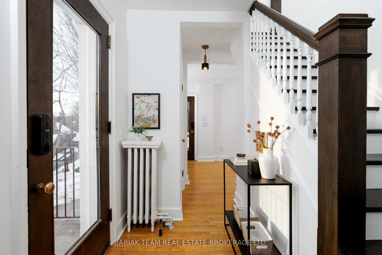 19, Halford, Lambton Baby Point, Toronto