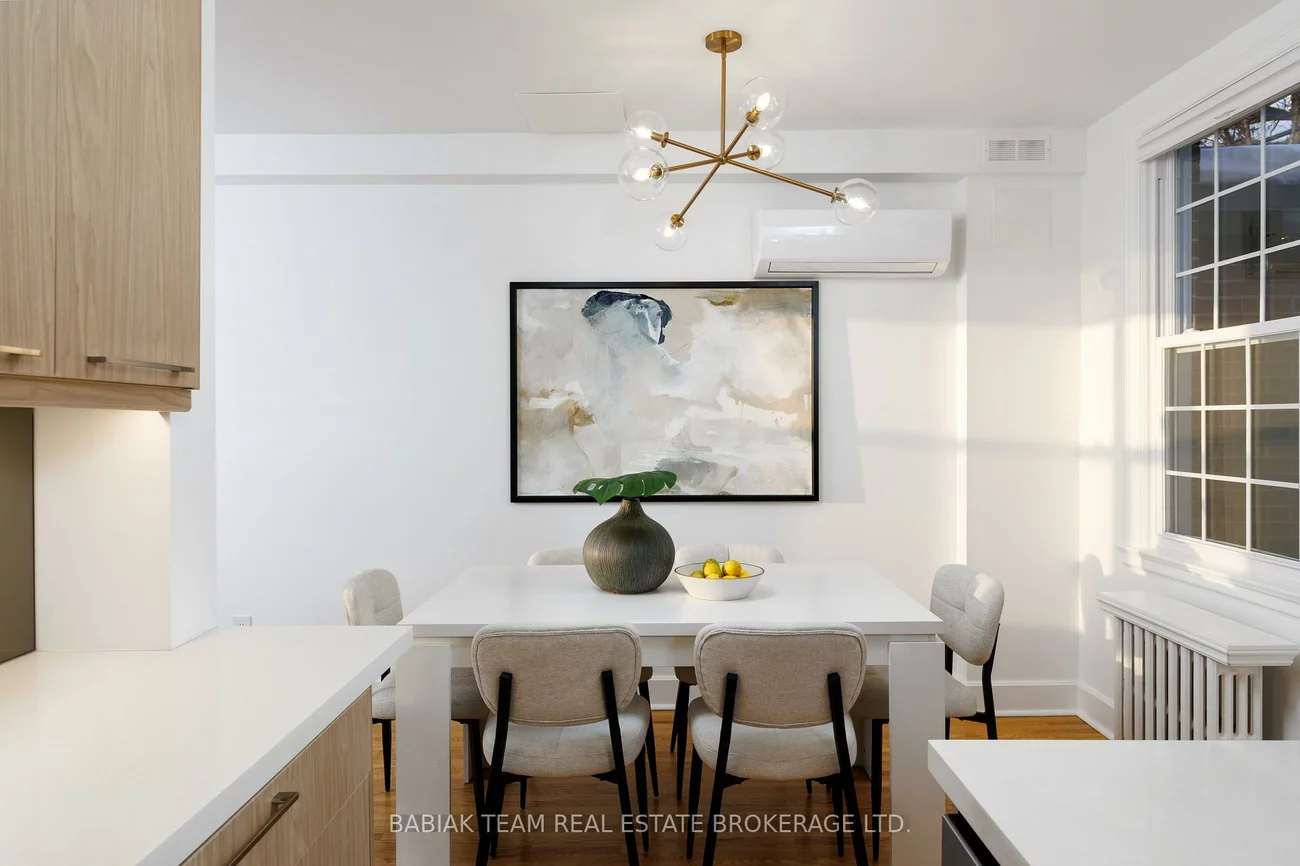 19, Halford, Lambton Baby Point, Toronto