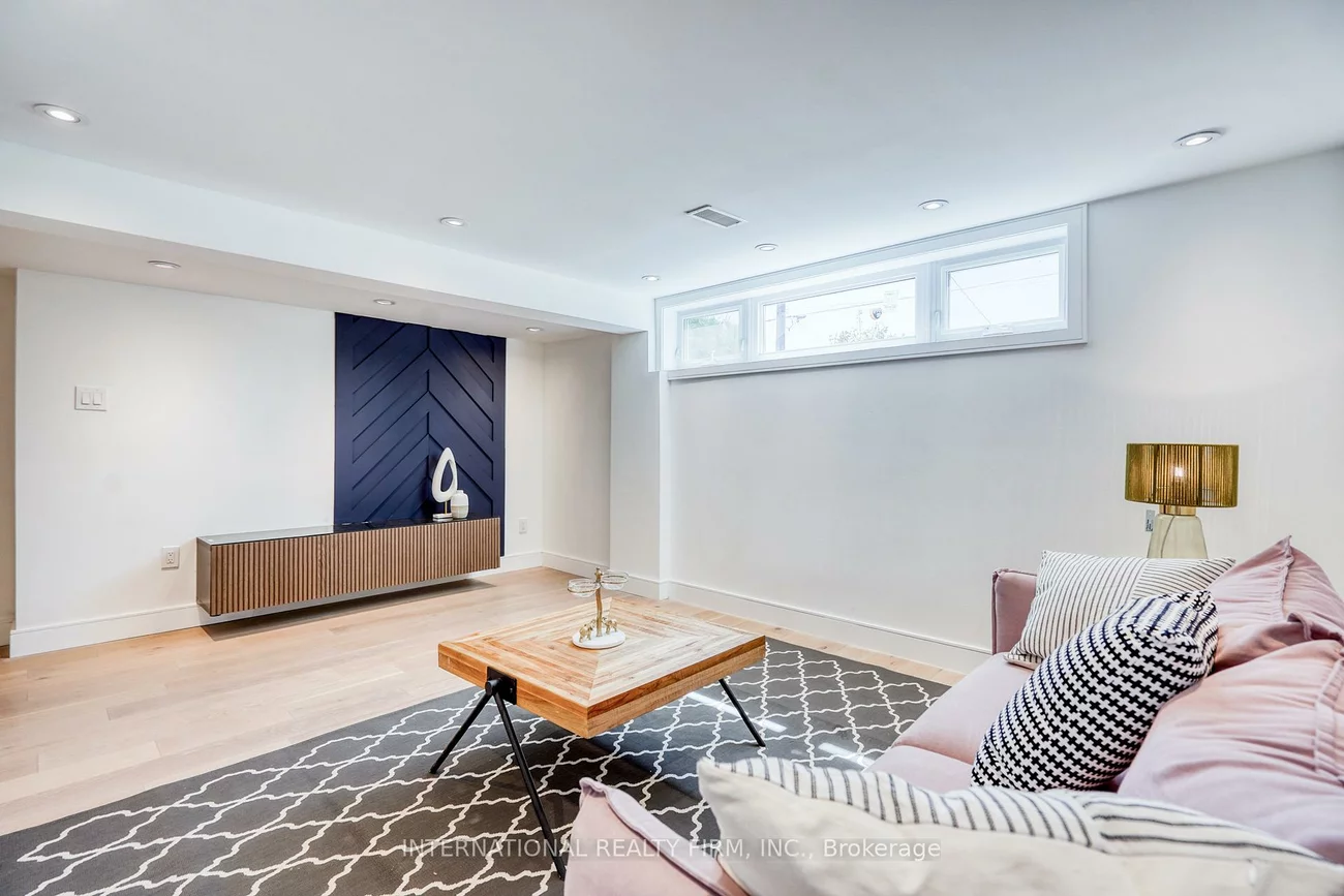 16, Paragon, Kingsview Village-The Westway, Toronto