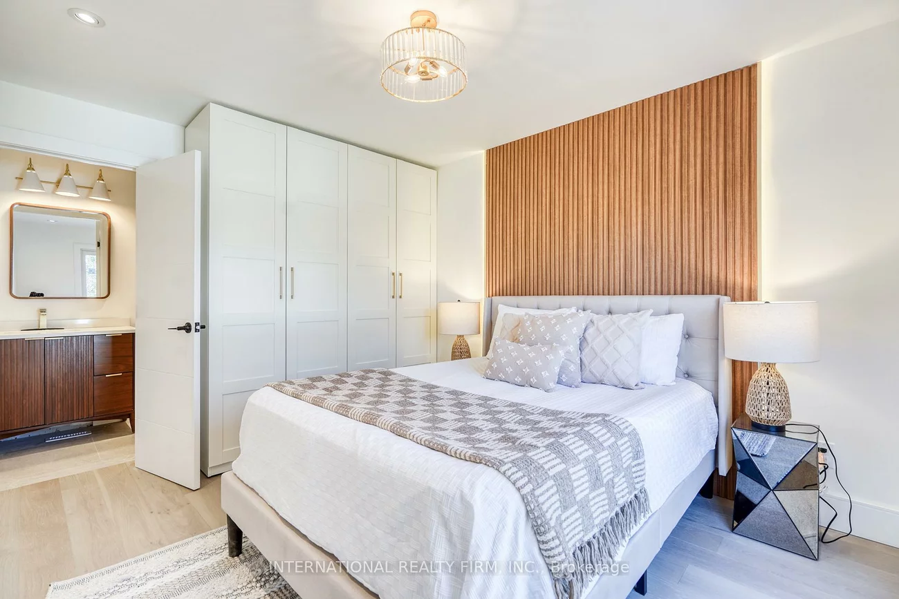 16, Paragon, Kingsview Village-The Westway, Toronto