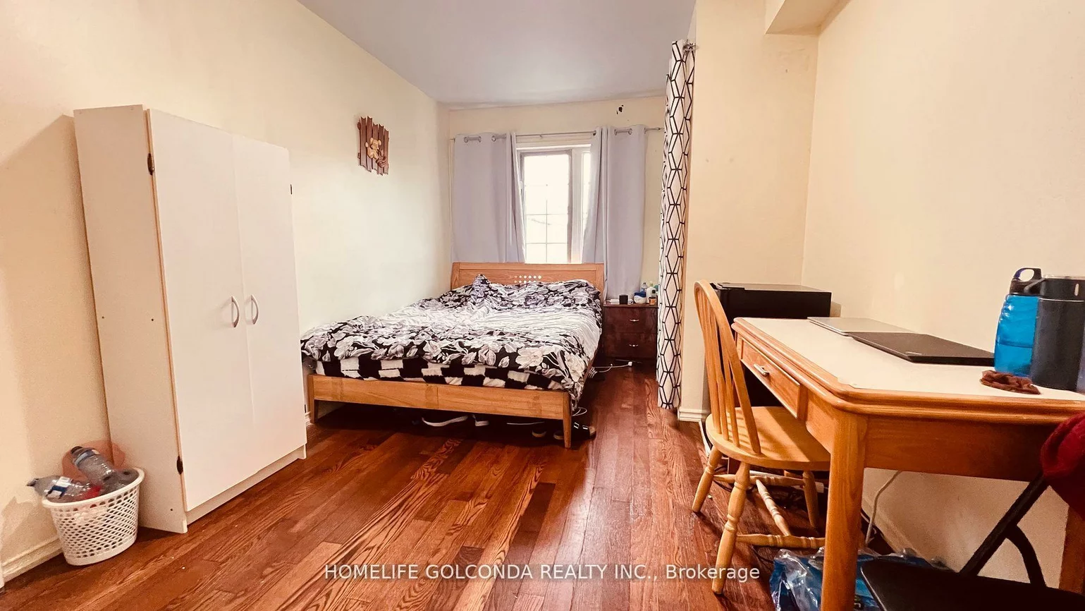 22, Troyer, York University Heights, Toronto