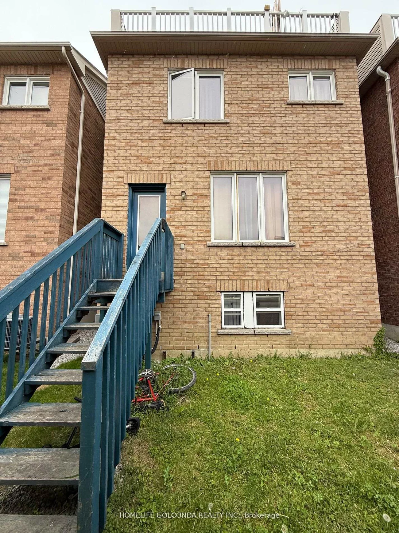 22, Troyer, York University Heights, Toronto