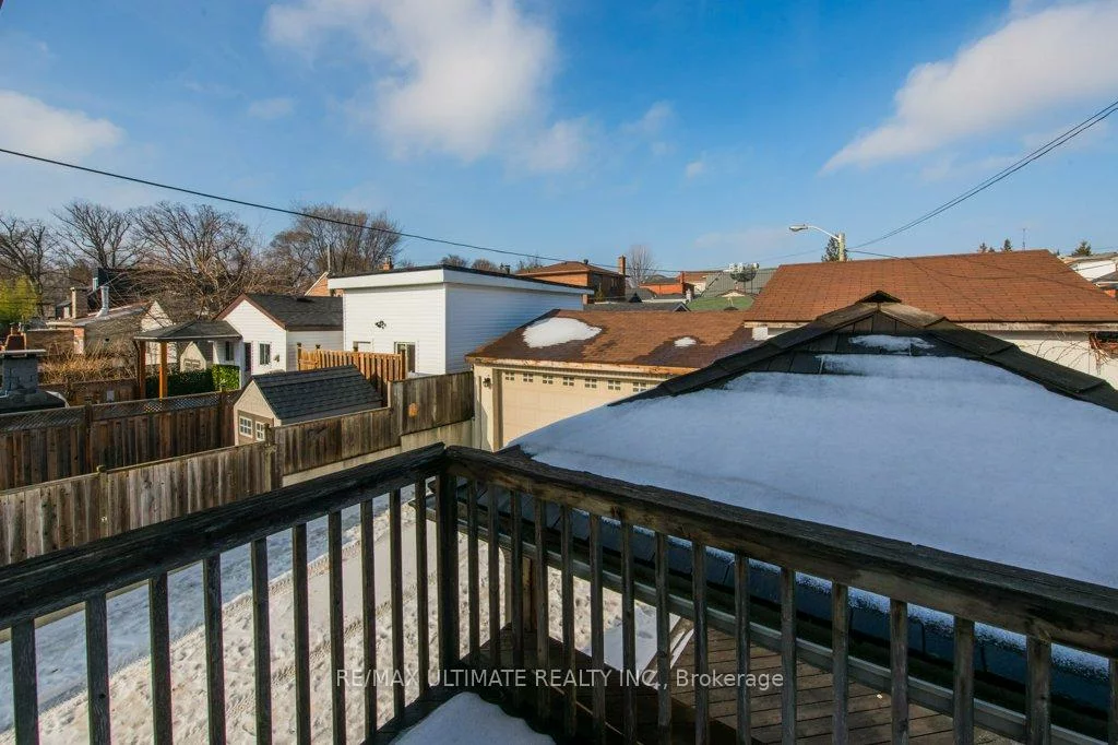 62, Teignmouth, Caledonia-Fairbank, Toronto