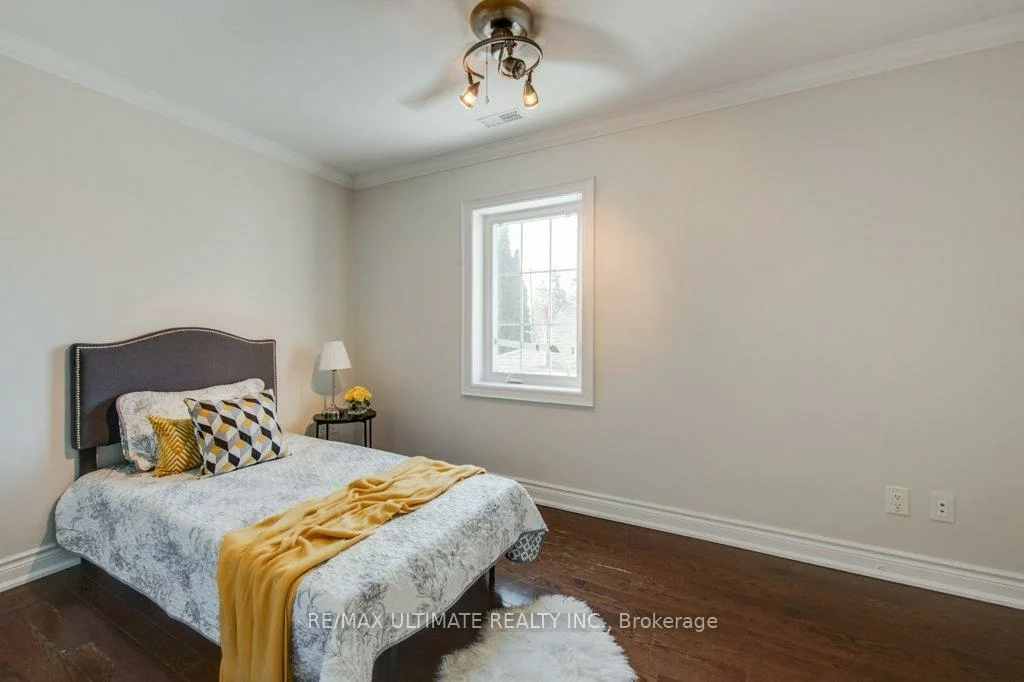 62, Teignmouth, Caledonia-Fairbank, Toronto