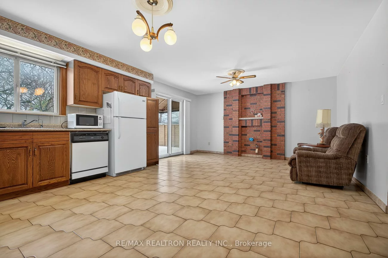 39, Ann Arbour, Humberlea-Pelmo Park W5, Toronto