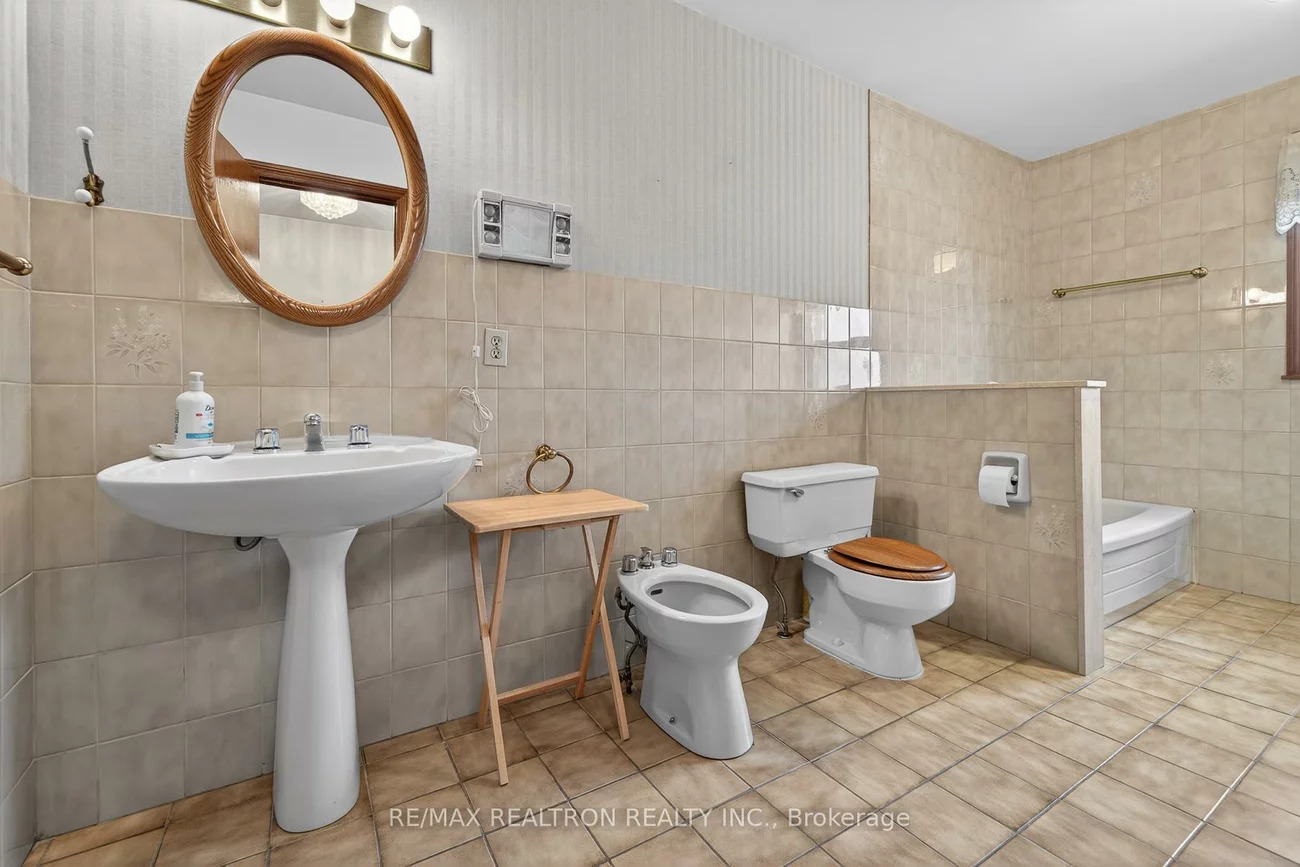 39, Ann Arbour, Humberlea-Pelmo Park W5, Toronto