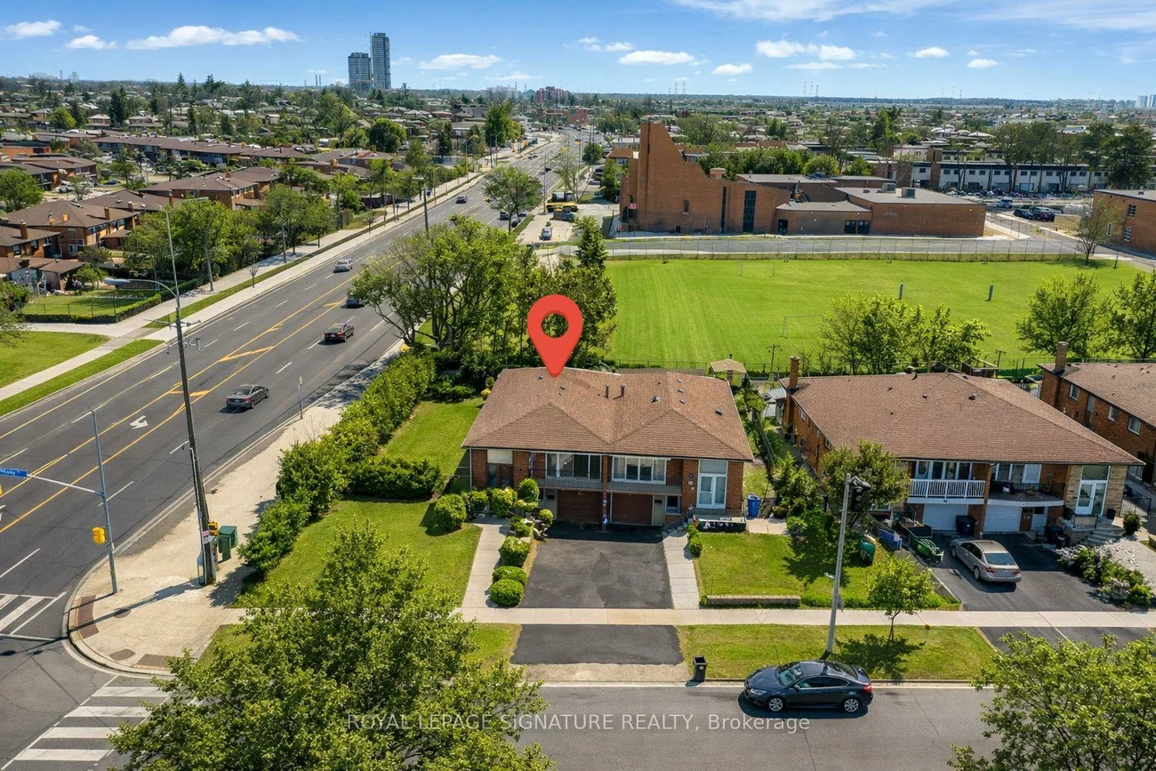 163, Milady, Humber Summit, Toronto