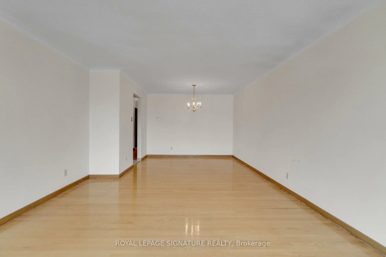 163, Milady, Humber Summit, Toronto