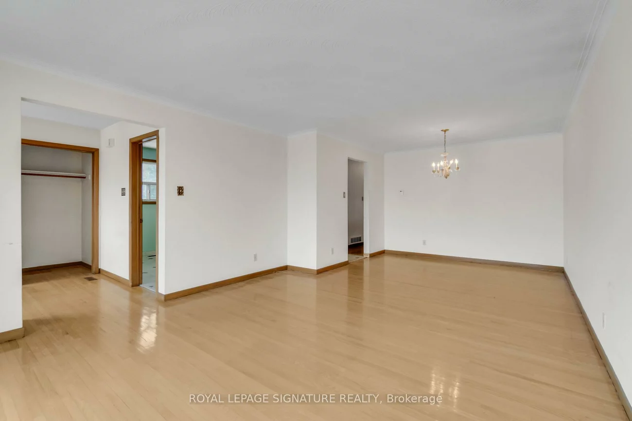 163, Milady, Humber Summit, Toronto