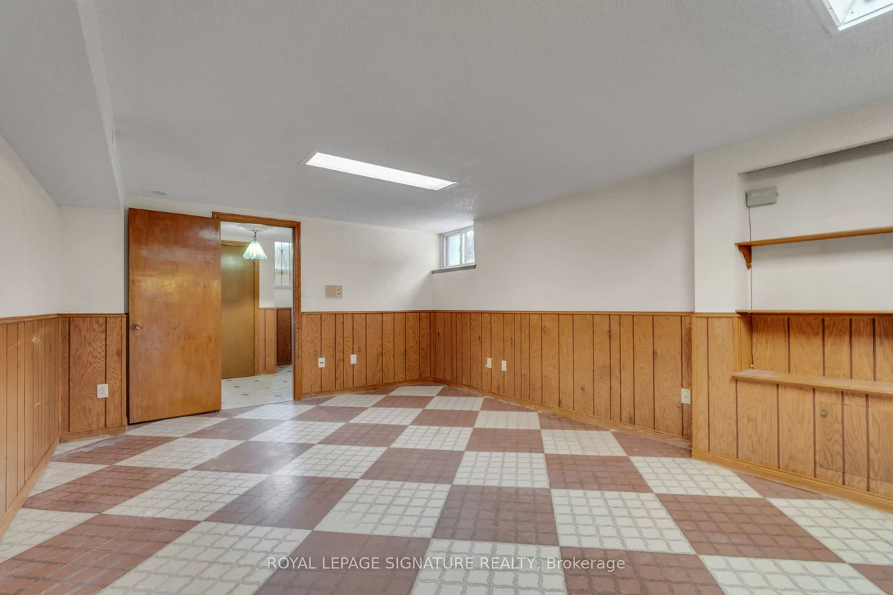 163, Milady, Humber Summit, Toronto