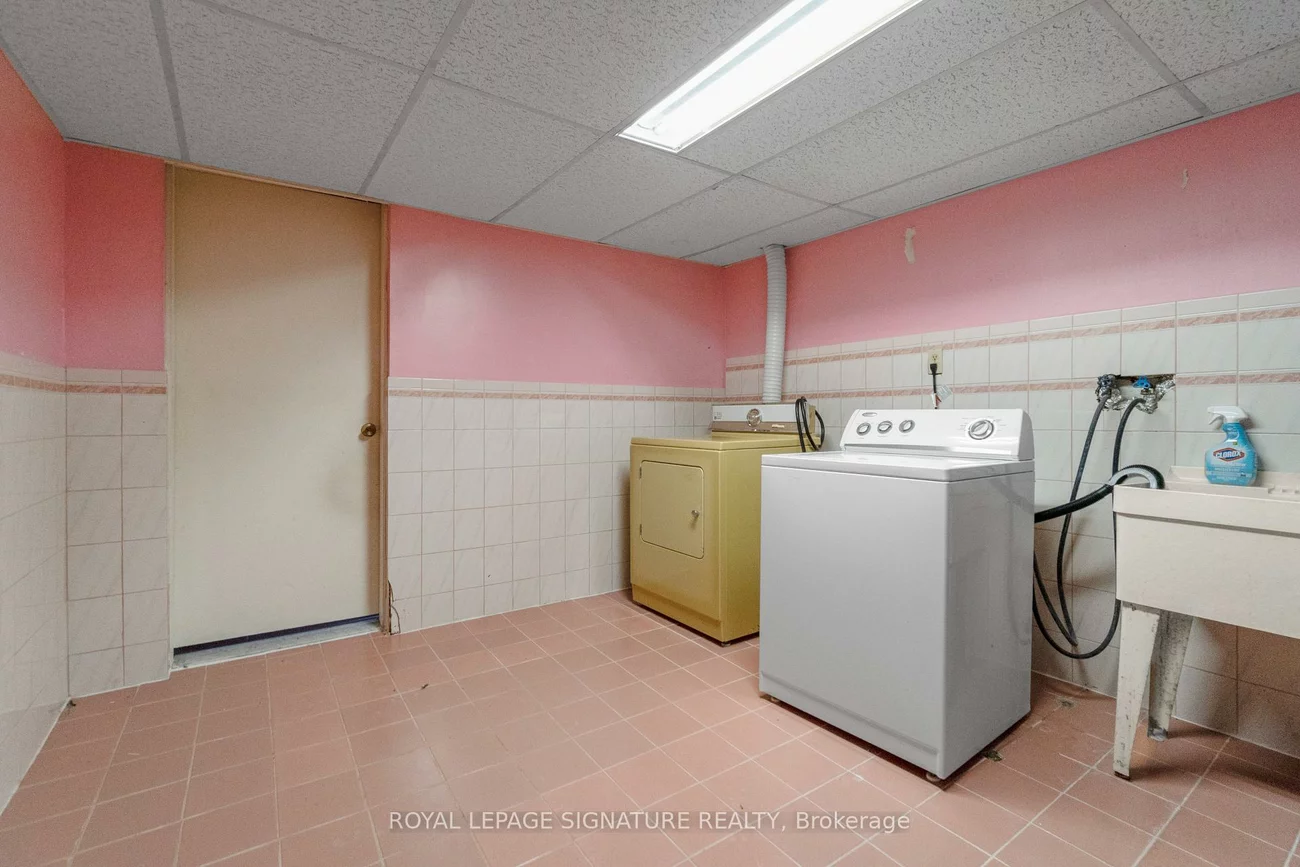 163, Milady, Humber Summit, Toronto