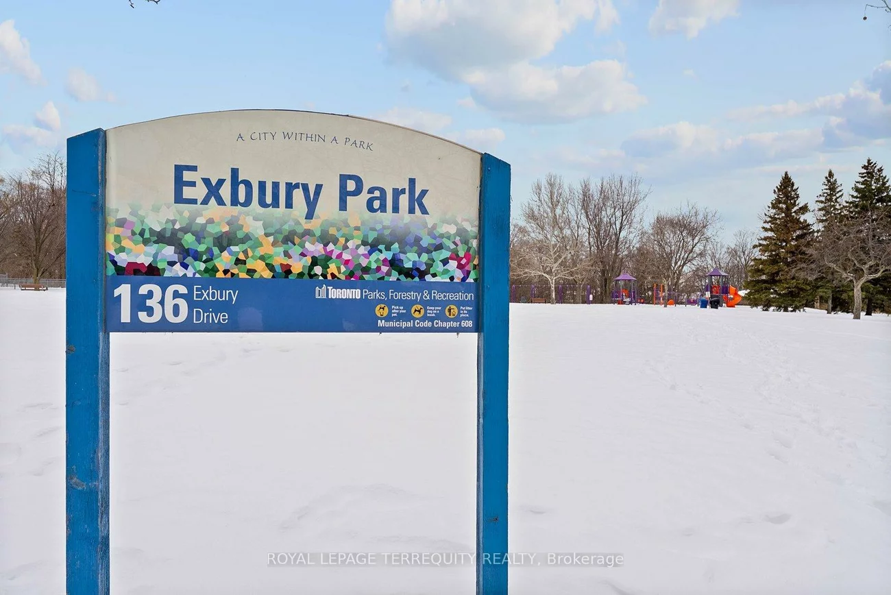 6, Peacham, Downsview-Roding-CFB, Toronto