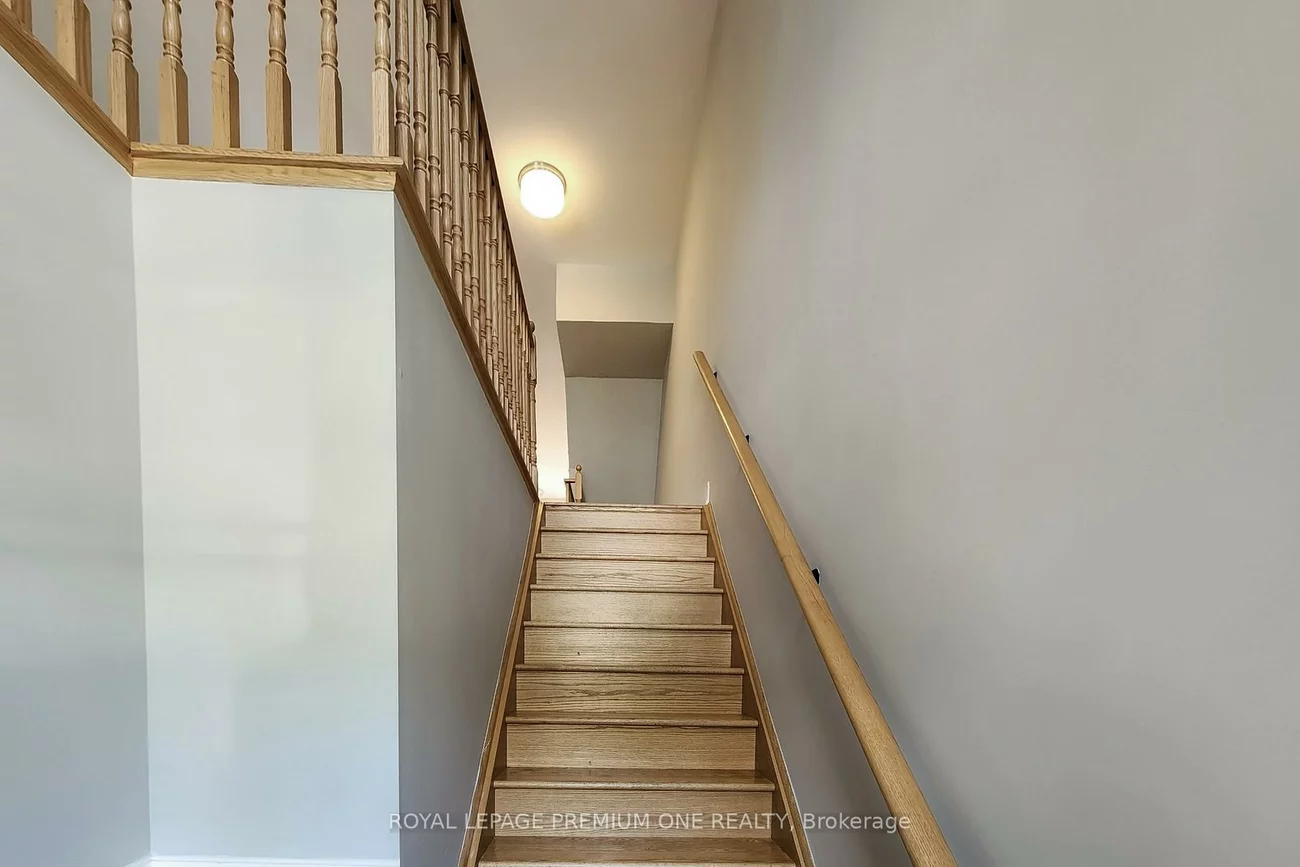 71, Dryden, Willowridge-Martingrove-Richview, Toronto