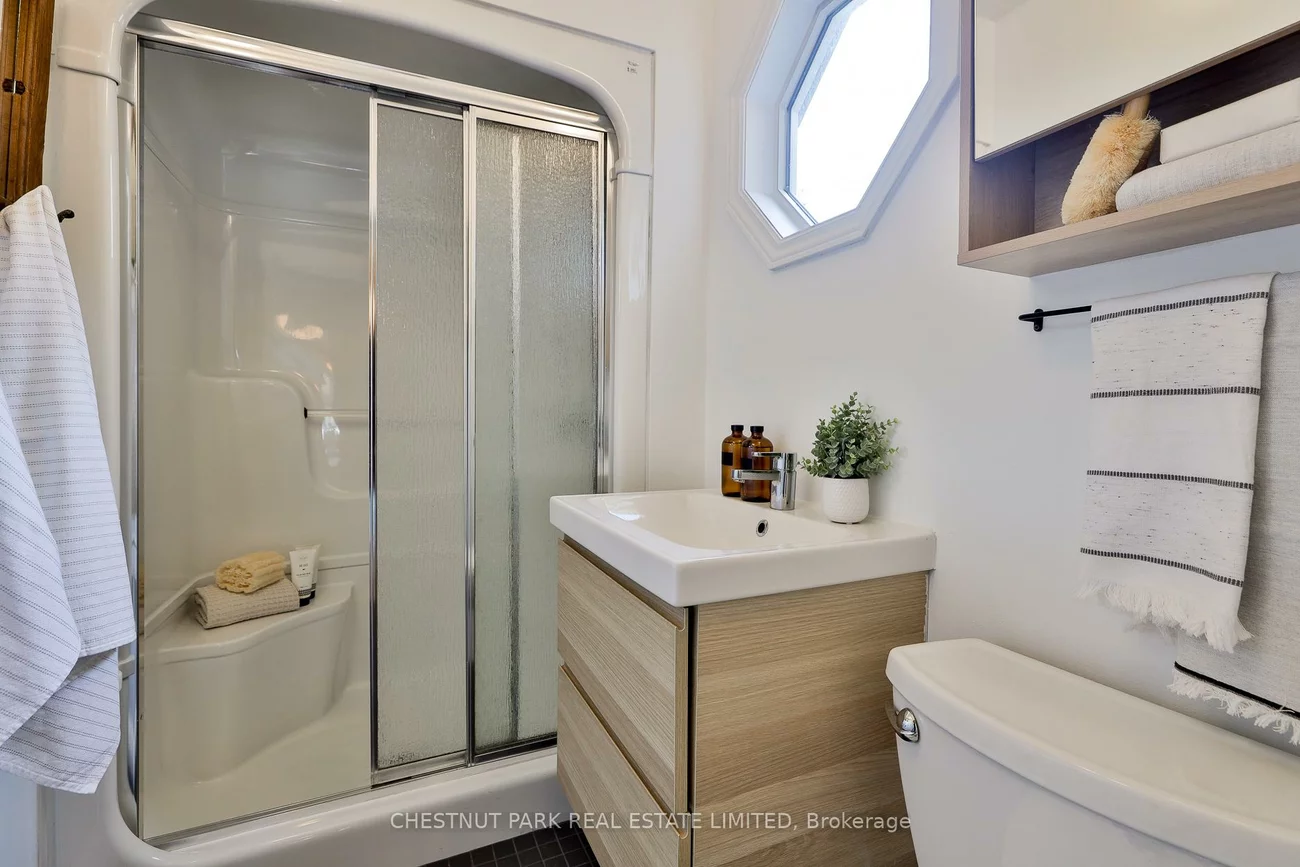 72, Watson, Runnymede-Bloor West Village, Toronto