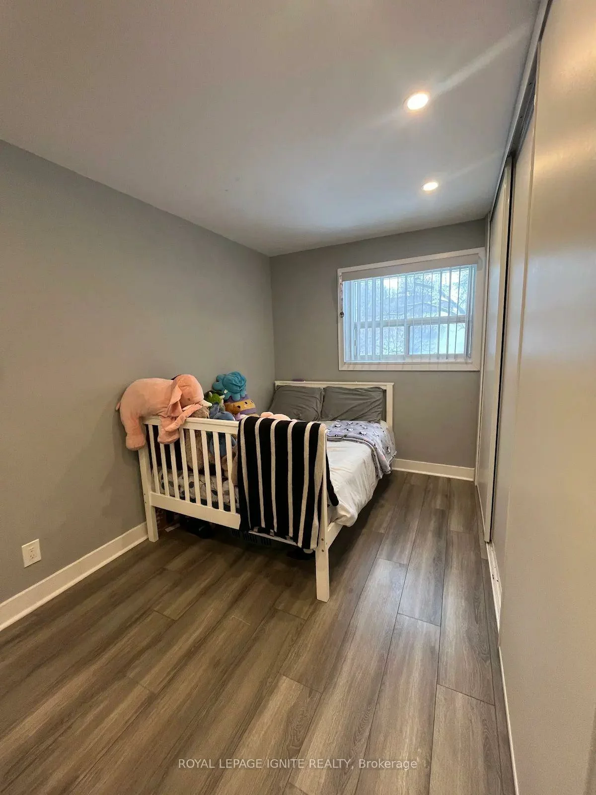 55, Dalrymple, Rockcliffe-Smythe, Toronto