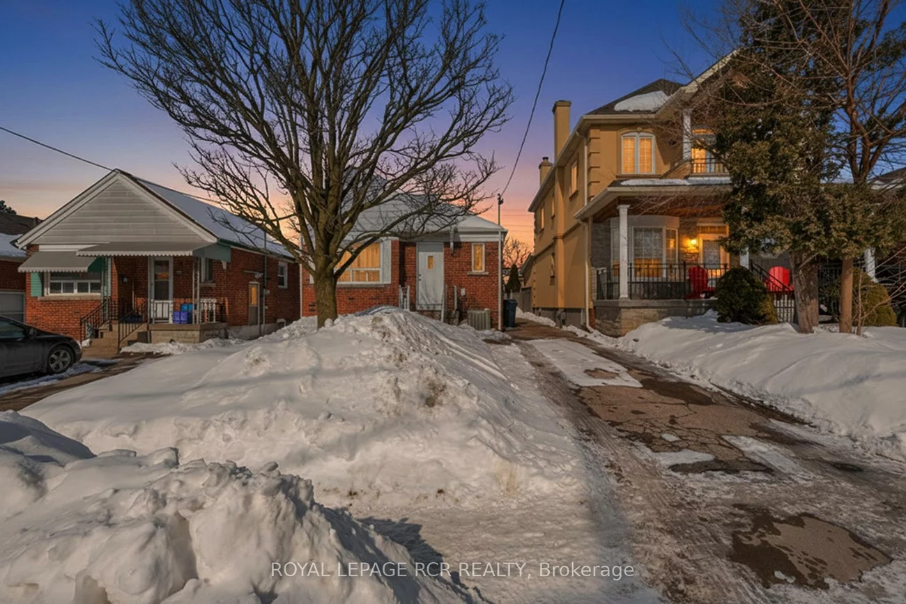 64, Schell, Briar Hill-Belgravia, Toronto